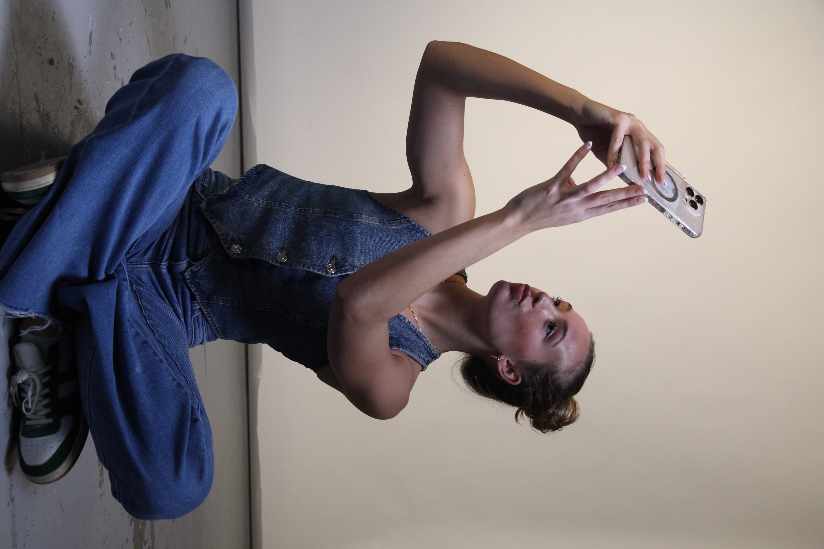 Reese Sanders creating content